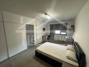 Apartament de 3 camere, decomandat, modern, 70mp, Zona UMFST - imagine 2