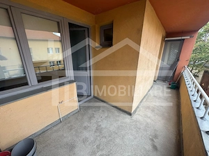 Apartament de 3 camere, decomandat, modern, 70mp, Zona UMFST - imagine 15