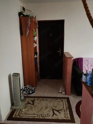 Vând apartament cu 3 camere zona la stradă ! - imagine 3