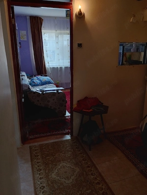 Vând apartament cu 3 camere zona la stradă ! - imagine 4