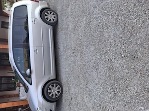 Vw Touran 2.0 cutie automata  7 locuri - imagine 2