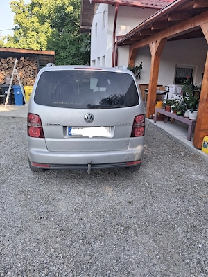 Vw Touran 2.0 cutie automata  7 locuri - imagine 3