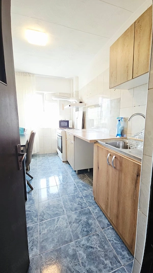 Moghioros, Auchan, apartament 2 camere decomandat - imagine 7