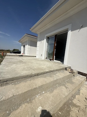 Duplex  MODERN cu 3 camere, pe  parter situate in Urseni