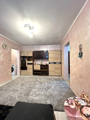  Apartament luminos cu 2 camere, parter, Micro 17, Galați - imagine 8