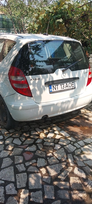 Vând Mercedes-Benz A180 2.0cdi  - imagine 4