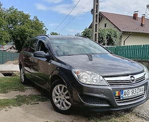 Vând Opel Astra H 1.7 CDTI