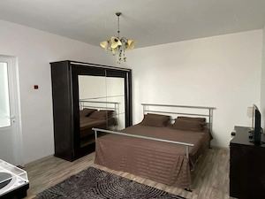 Oportunitate! Casă Individuală pe Calea Domnească   Zonă Excelentă, Curte Privată - imagine 6