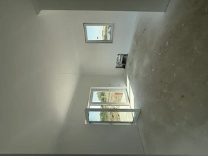 Duplex cu 3 camere finisaje MODERNE situata in MOSNITA  URSENI 