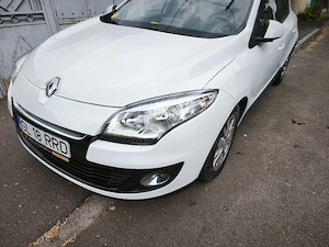 Far stanga Renault Megane