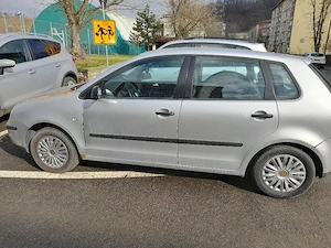 Vând Volkswagen polo 2003