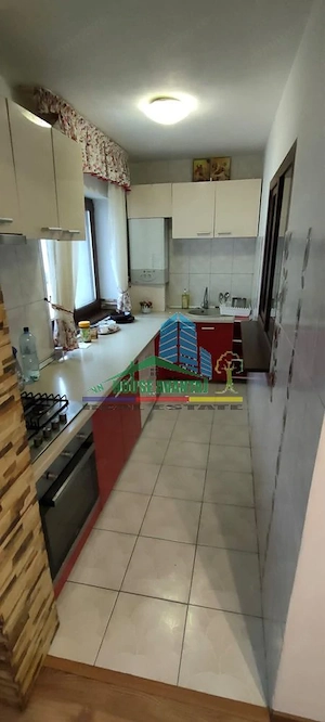 Vand apartament 2 camere 56 mp, zona Piata - imagine 5