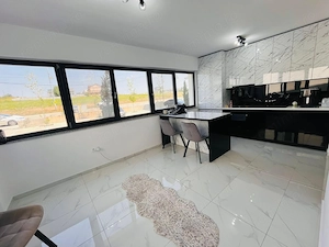 Eleganta si confort | 2 camere in bloc nou, parcare – zona Panoramic - imagine 17
