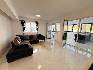 Eleganta si confort | 2 camere in bloc nou, parcare – zona Panoramic - imagine 19