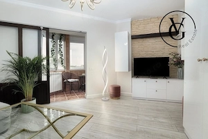 Apartament 2 camere modern | zona Capitol | centrala proprie - imagine 2