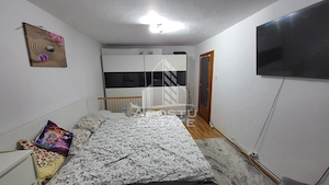Apartament decomandat,4 camere,2 bai,etaj 2 Calea Lipovei - imagine 6