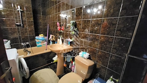 Apartament decomandat,4 camere,2 bai,etaj 2 Calea Lipovei - imagine 11