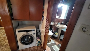 Apartament decomandat,4 camere,2 bai,etaj 2 Calea Lipovei - imagine 13
