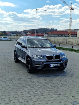 Vând BMW X5 E70 LCI   3.0d (245 CP)   Istoric Service   Stare Excelentă