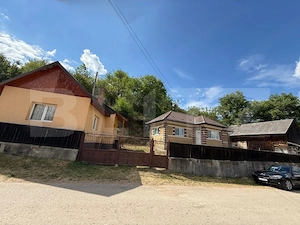 Casa individuala, 65 mp, teren 1800 mp, zona Izvorul Crisului - imagine 2