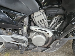 Honda Transalp 650 XV - imagine 2