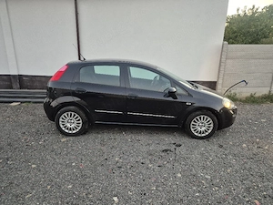 Fiat Punto 2015 - imagine 5