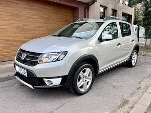 Dacia Sandero Stepway 1.5 Dci 90CP - imagine 2