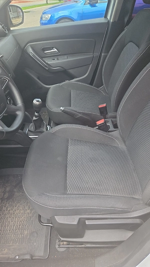 Proprietar vând Duster 1.5 DCI 4WD EURO 6 - imagine 4