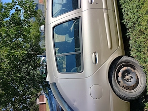 Renault symbol(pentru reparat sau dezmembrat) - imagine 4