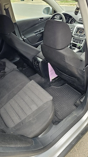 Vând Vw Passat B6 BluMotion 2.0 143 cp ! - imagine 9
