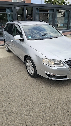 Vând Vw Passat B6 BluMotion 2.0 143 cp ! - imagine 8