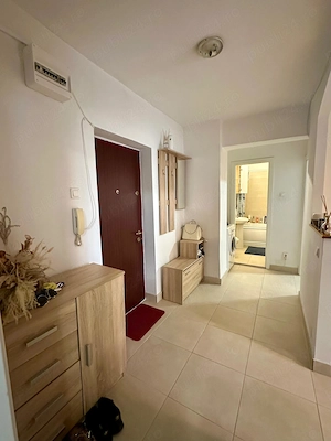 PF - ZONA CENTRALA-CIPARIU - Apartament 2 camere decomandat - imagine 5