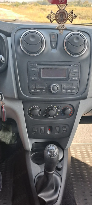 Dacia Logan an 2014 impecabil PROPRIETARI - imagine 5
