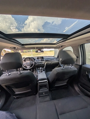 Vând BMW 320d (Break)   2017   Cu Plafon Panoramic   Ideal pentru Familie