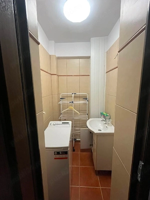 inchiriez  ap .3camere - imagine 2