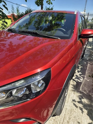 Lada Vesta Cross SUV - imagine 4