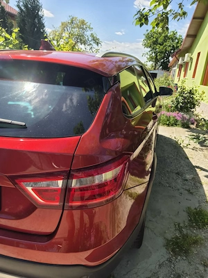 Lada Vesta Cross SUV - imagine 2