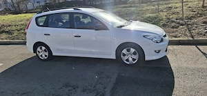 Hyundai i30 combi crdi - imagine 2