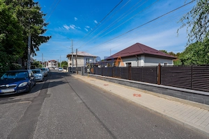 Ocazie rară: Casă în zona Spitalului Municipal Roman - imagine 17
