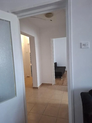 Vand apartament 2 camere decomandate ,dependinte ,2 balcoane,etaj 8 din 11. - imagine 8