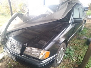 Mercedes-Benz C180 W202 - imagine 2