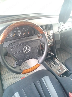 Mercedes-Benz C180 W202 - imagine 3