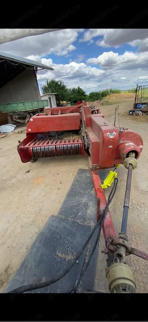 Presa de balotat Massey ferguson