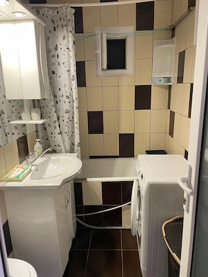 Inchiriez apartament - 3 camere - imagine 3