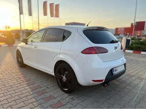 Seat Leon FR 2.0 TDI 170cp  - imagine 3
