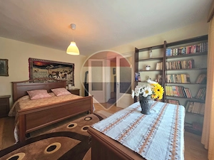 Casa aproape de centru Tarnaveni cu 936 mp teren
