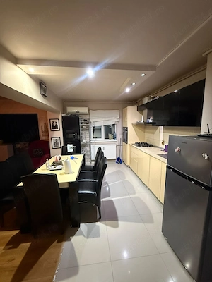 ***PROPRIETAR*Inchiriez ap. 3 camere*Decomandat*Et. 6 din 8*Ultracentral*Str. Stefan Greceanu***
