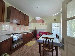 Casa aproape de centru Tarnaveni cu 936 mp teren - imagine 15