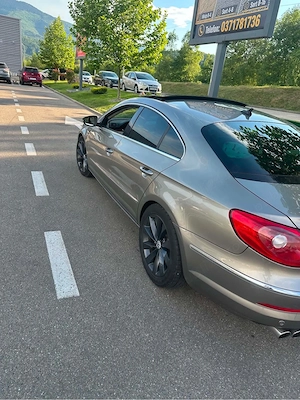 Vand Volkswagen Passat Cc  - imagine 5