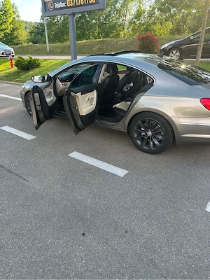 Vand Volkswagen Passat Cc  - imagine 3